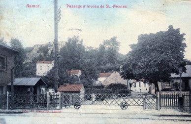 NAMUR PASSAGE A NIVEAU ST NICOLAS 1911.jpg